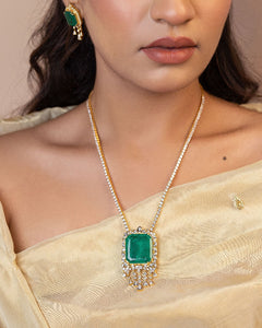 Iris Emerald set